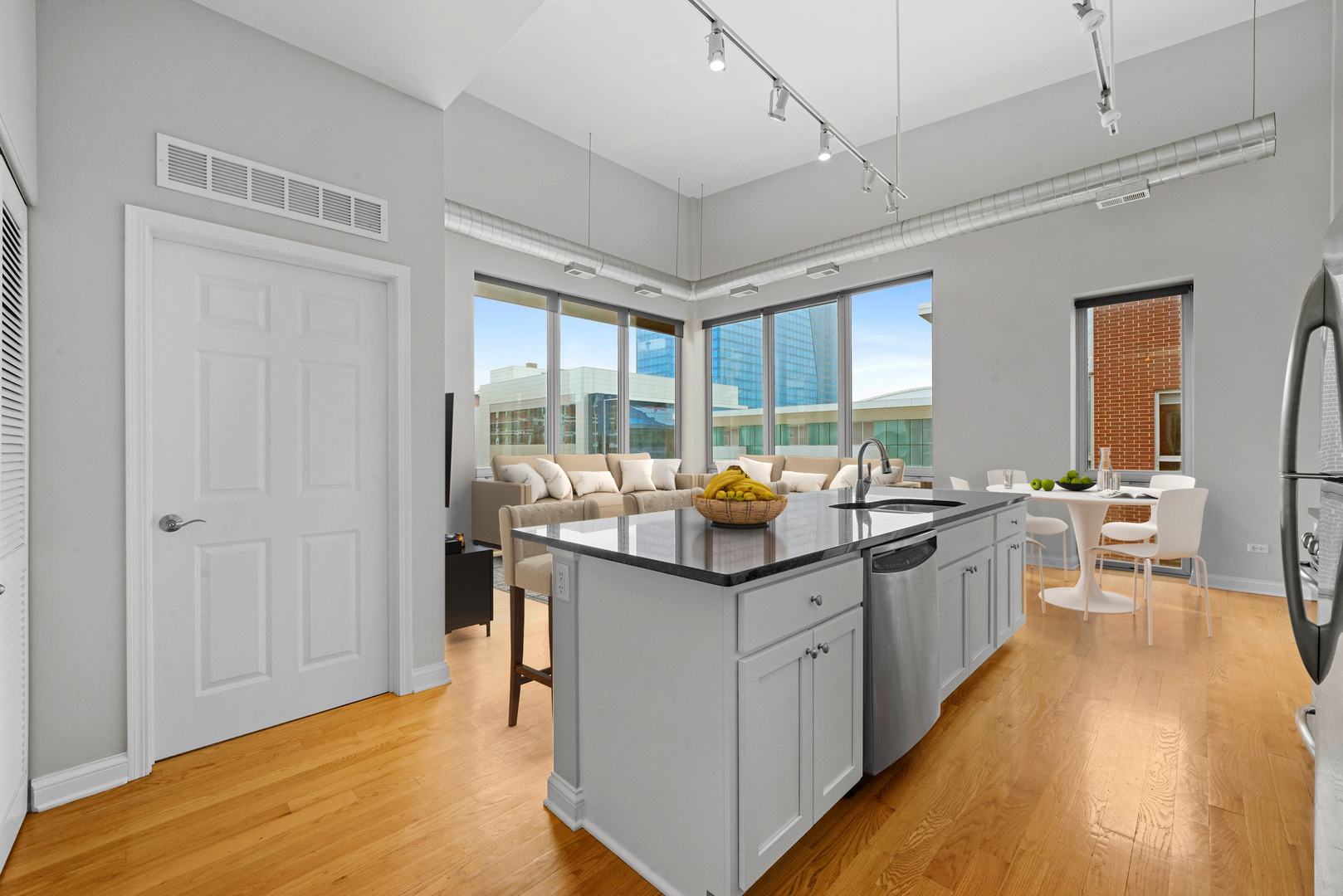 2025 South Indiana Avenue, Unit 512 Chicago, IL 60616 - Photo 8 of 28