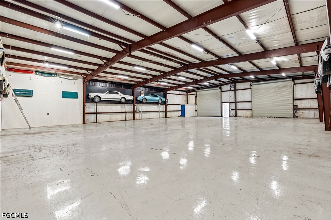 27255 Hickory Hill Road Brooksville, FL 34602 - Photo 6 of 50 a view of a garage