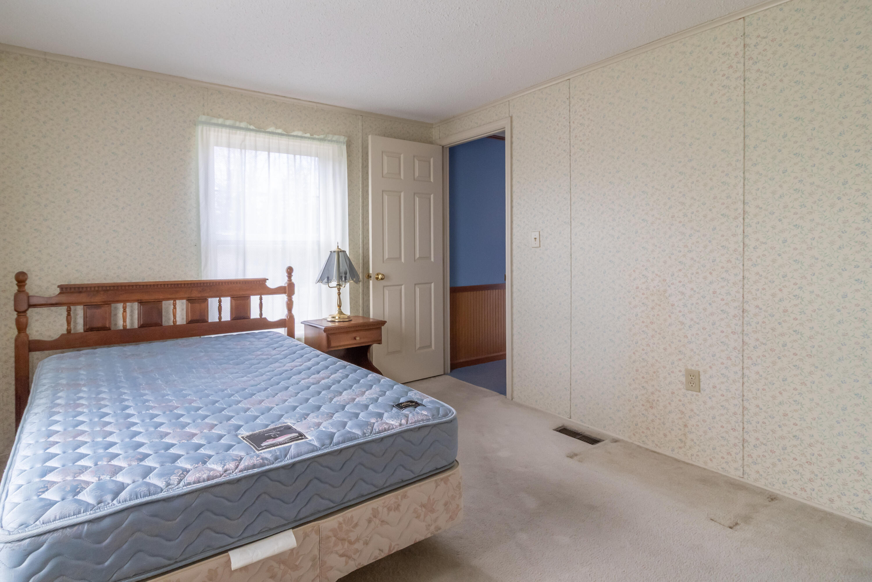881 Toddy Pond Road Surry, ME 04684 - Photo 64 of 76 65-DG Toddy Pond Road 42325 Interiors-28