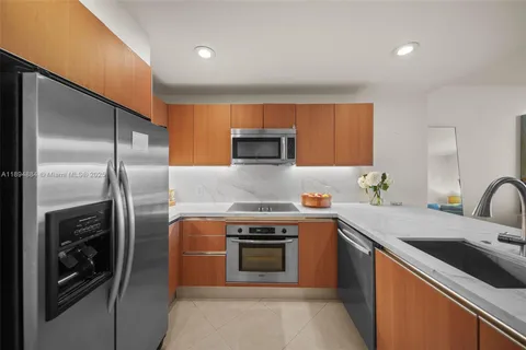 $470,000 | 1060 Brickell Avenue, Unit 1513, Miami, FL 33131