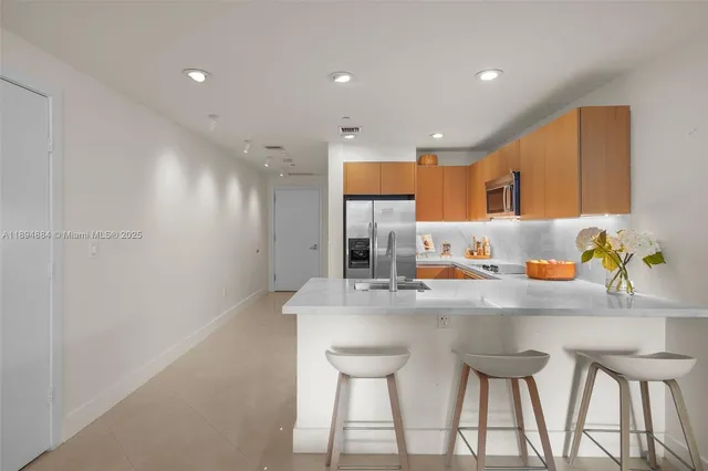 $470,000 | 1060 Brickell Avenue, Unit 1513, Miami, FL 33131