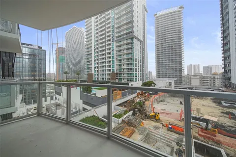 $470,000 | 1060 Brickell Avenue, Unit 1513, Miami, FL 33131