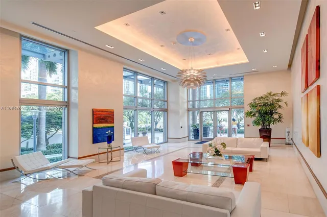 $470,000 | 1060 Brickell Avenue, Unit 1513, Miami, FL 33131