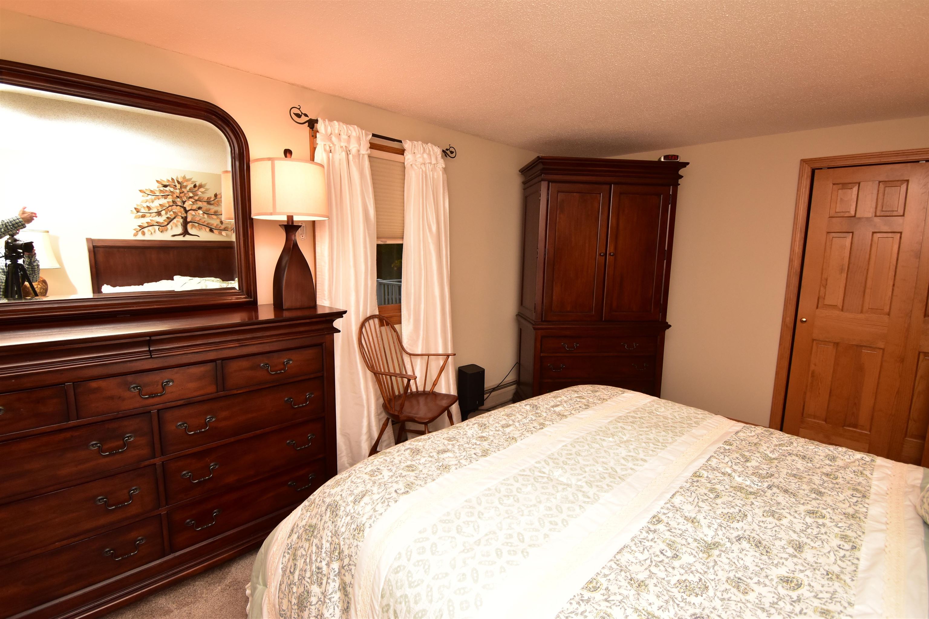 32 Lawrence Road Derry, NH 03038 - Photo 20 of 40