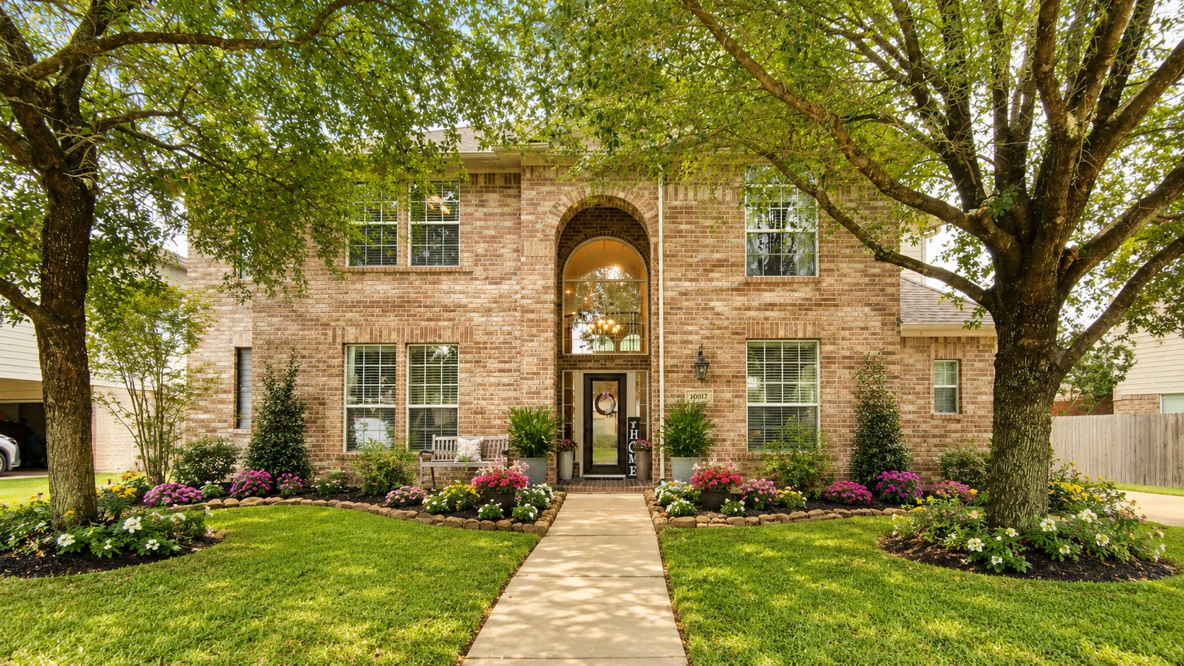 Lovely Family Home **Virtual Landscaping Added**