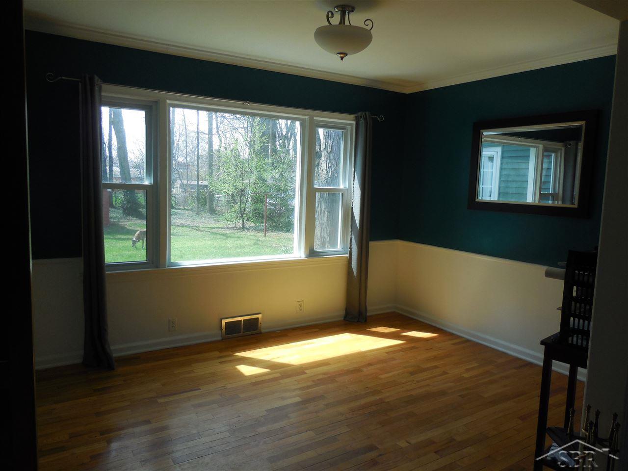4511 Brockway Road Saginaw, MI 48638 - Photo 7 of 80 31287855-6.JPG
