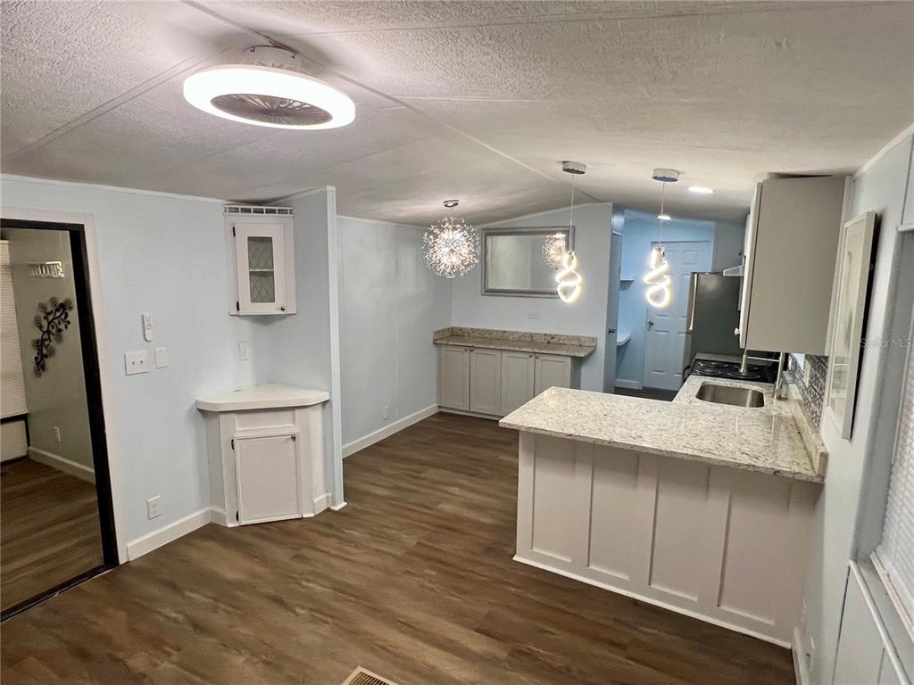 3000 Clarcona Road, Unit 410 Apopka, FL 32703 - Photo 7 of 11