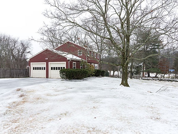 1 Pine Hill Road Framingham, MA 01701 - Photo 3 of 28 Gallery Image 3