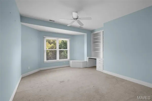 $1,370,000 | 17702 Horse Creek Court, Chesterfield, MO 63005