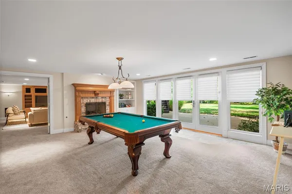 $1,370,000 | 17702 Horse Creek Court, Chesterfield, MO 63005