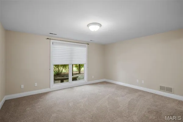 $1,370,000 | 17702 Horse Creek Court, Chesterfield, MO 63005