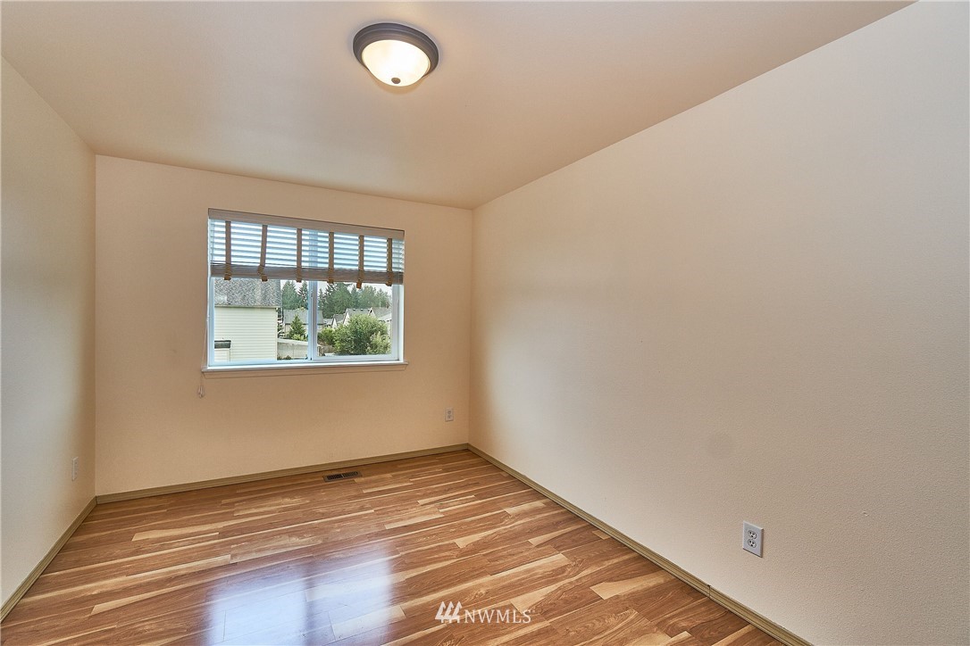 4432 Northeast 2nd Court Renton, WA 98059 - Photo 22 of 24