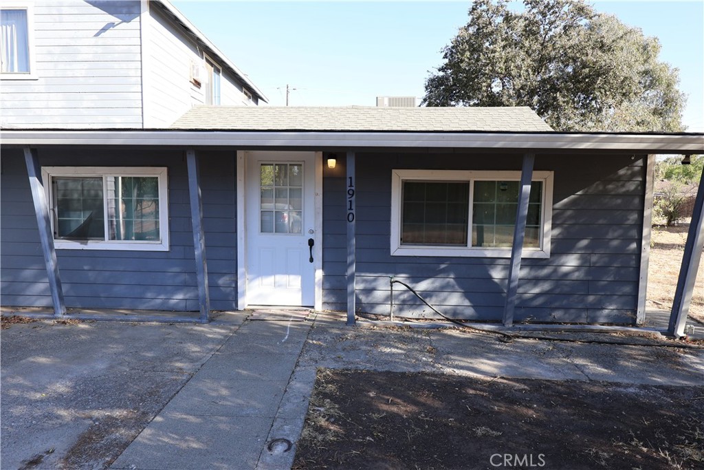 1910 Grant Corning, CA 96021 - Photo 6 of 58 Gallery Image 6
