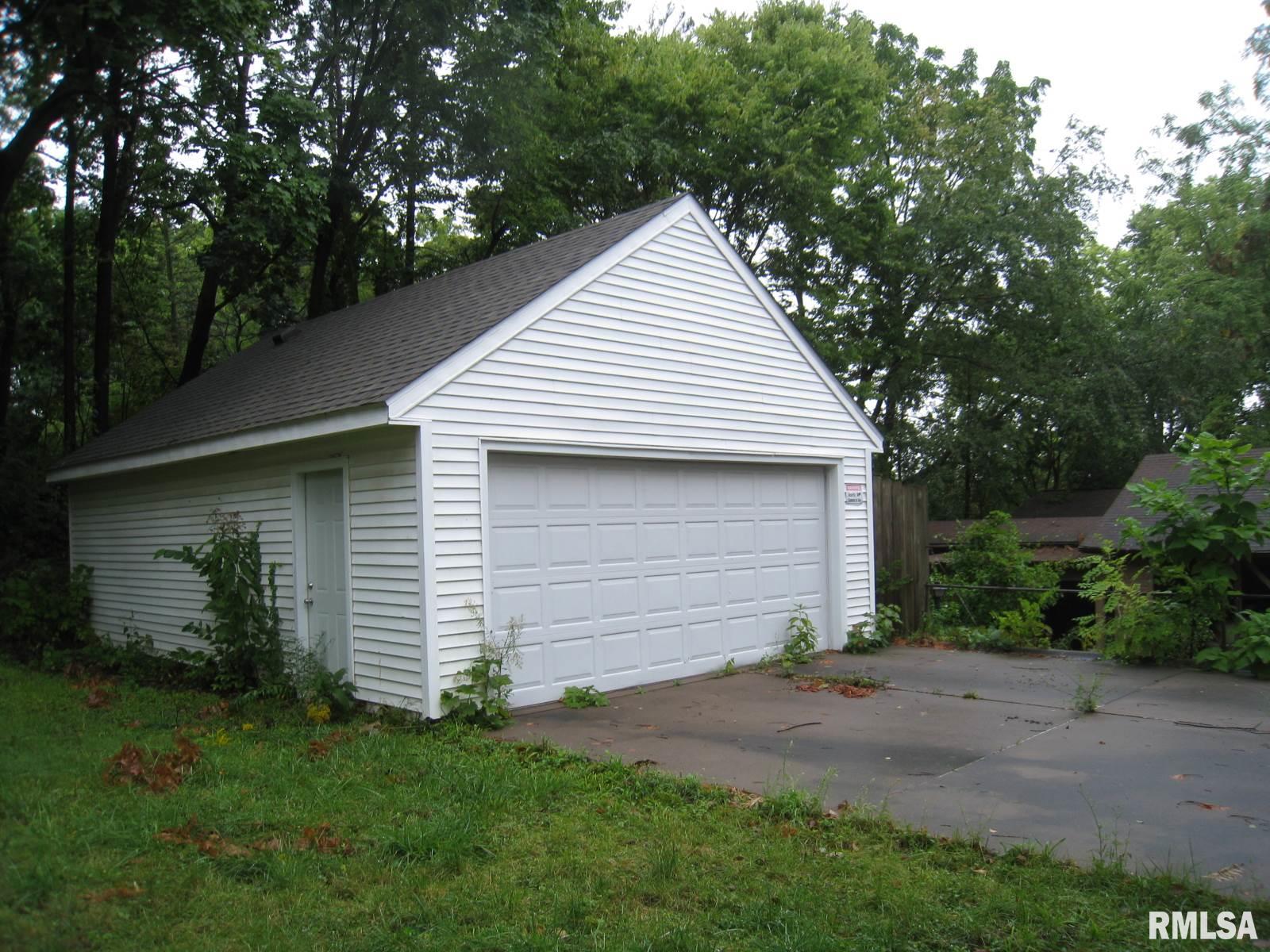926 43rd Street Rock Island, IL 61201 - Photo 34 of 34