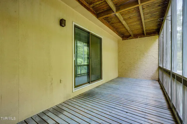 $205,000 | 605 Redstone Drive, Unit 28, Bristol, TN 37620