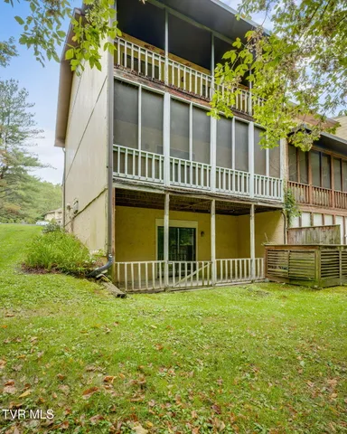 $205,000 | 605 Redstone Drive, Unit 28, Bristol, TN 37620