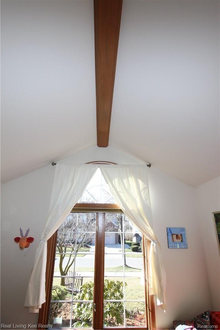 3822 Beechcrest Road Rochester, MI 48309 - Photo 6 of 65 IMG_0096.JPG