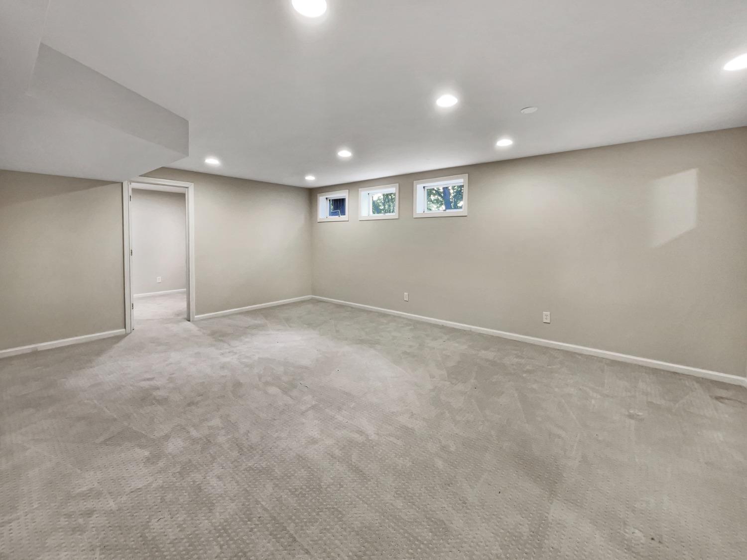 8384 Kenwood Road Cincinnati, OH 45236 - Photo 28 of 36