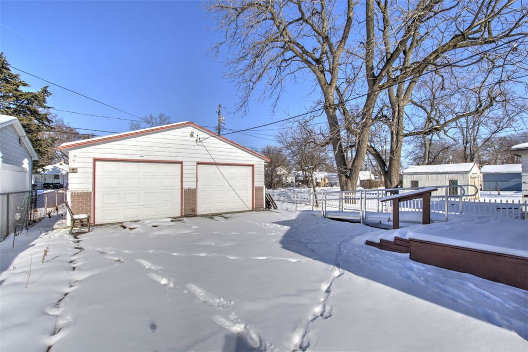 2432 East Main Street Decatur, IL 62521 - Photo 16 of 17 Gallery Image 16