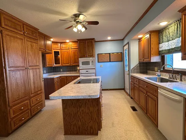 $2,000,000 | 5317 North 1600th Street, Newton, IL 62448