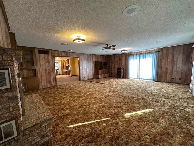 $2,000,000 | 5317 North 1600th Street, Newton, IL 62448