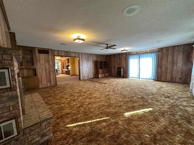 $2,000,000 | 5317 North 1600th Street, Newton, IL 62448