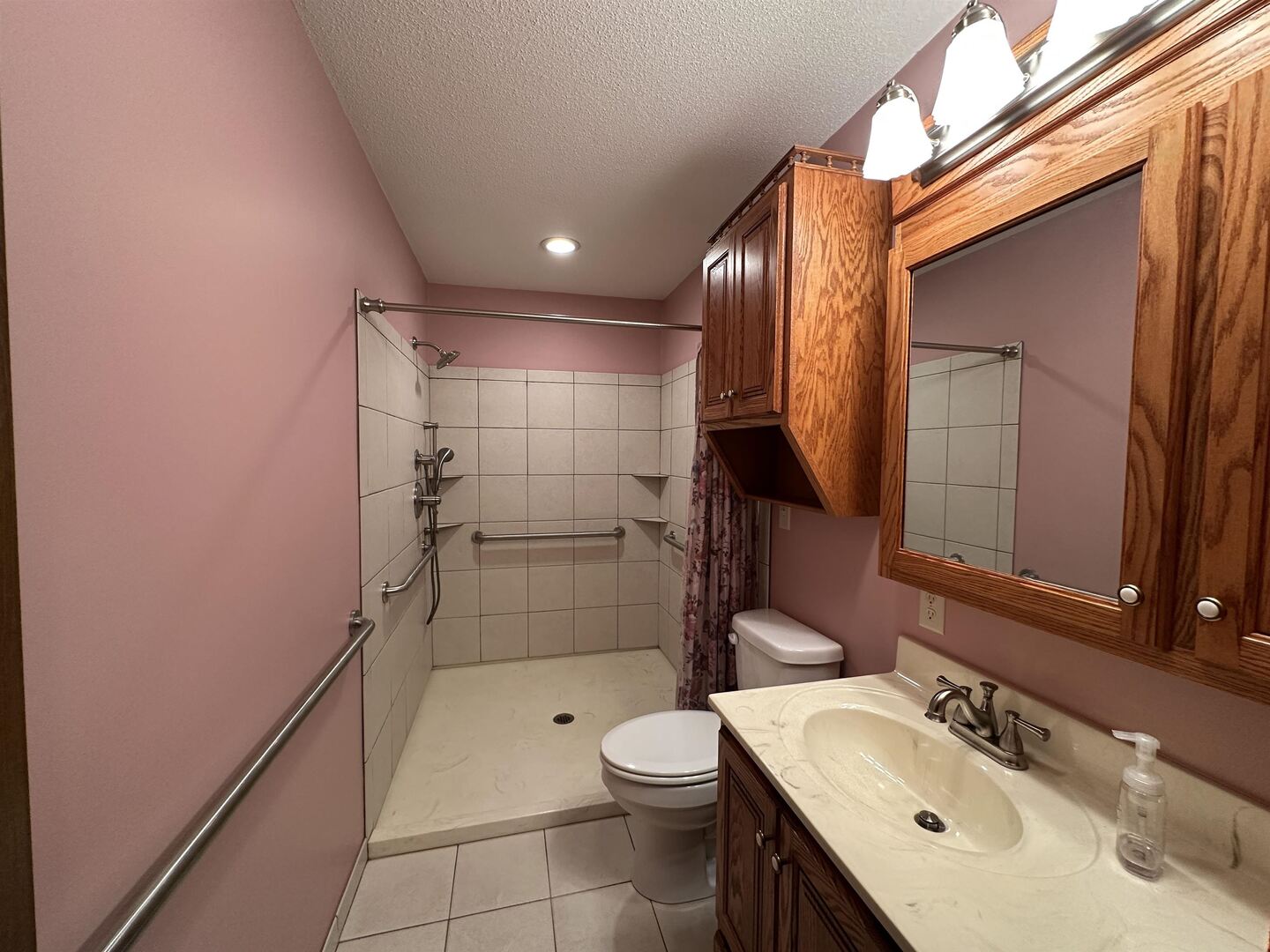 5317 North 1600th Street Newton, IL 62448 - Photo 24 of 63 a bathroom with a sink toilet and shower