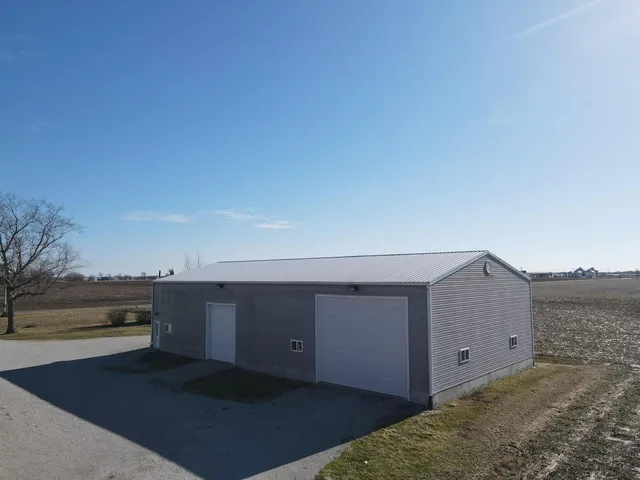 $2,000,000 | 5317 North 1600th Street, Newton, IL 62448