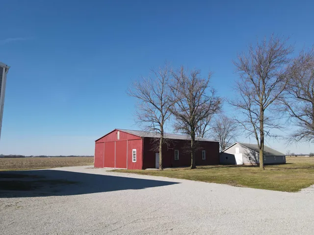 $2,000,000 | 5317 North 1600th Street, Newton, IL 62448