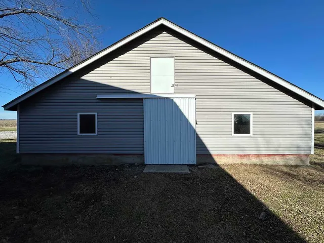 $2,000,000 | 5317 North 1600th Street, Newton, IL 62448