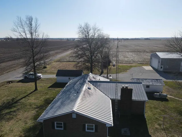 $2,000,000 | 5317 North 1600th Street, Newton, IL 62448