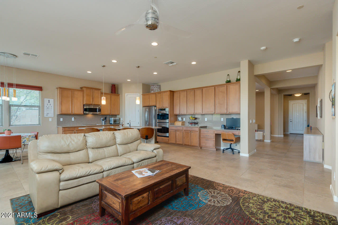 17978 West Agave Road Goodyear, AZ 85338 - Photo 17 of 50 Listing_618955_Photo_17