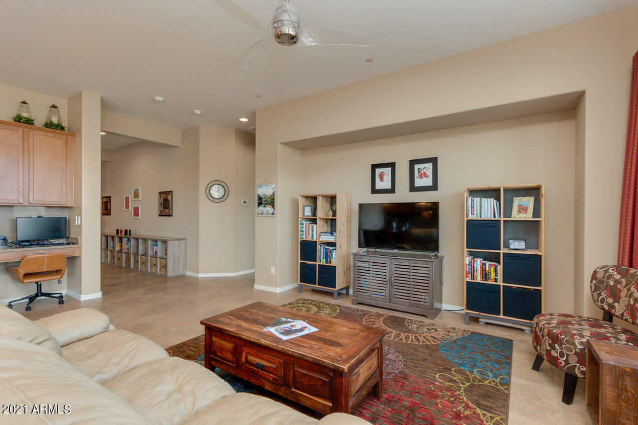 17978 West Agave Road Goodyear, AZ 85338 - Photo 27 of 50 Listing_618955_Photo_27