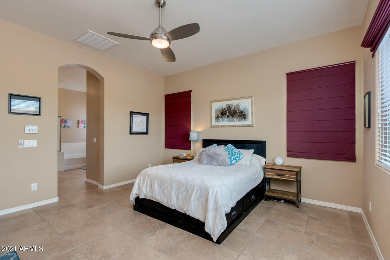 17978 West Agave Road Goodyear, AZ 85338 - Photo 4 of 50 Listing_618955_Photo_4