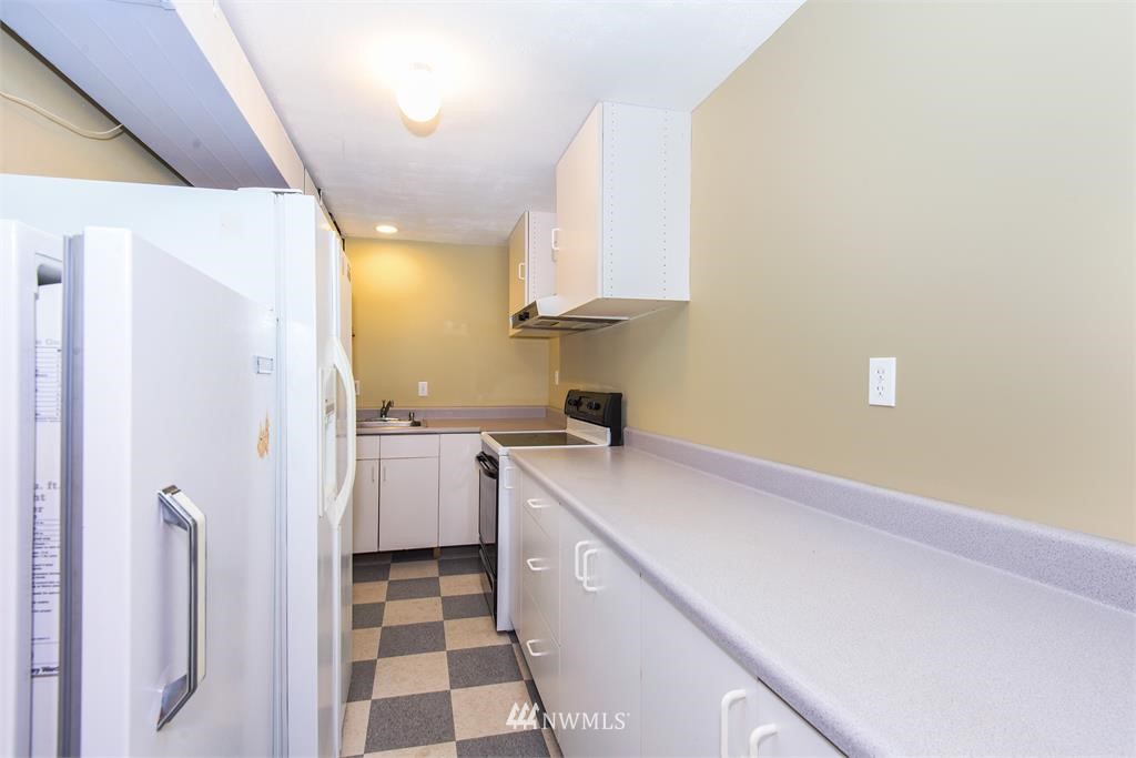 3130 Rocky Point Road Northwest Bremerton, WA 98312 - Photo 16 of 18 Gallery Image 16
