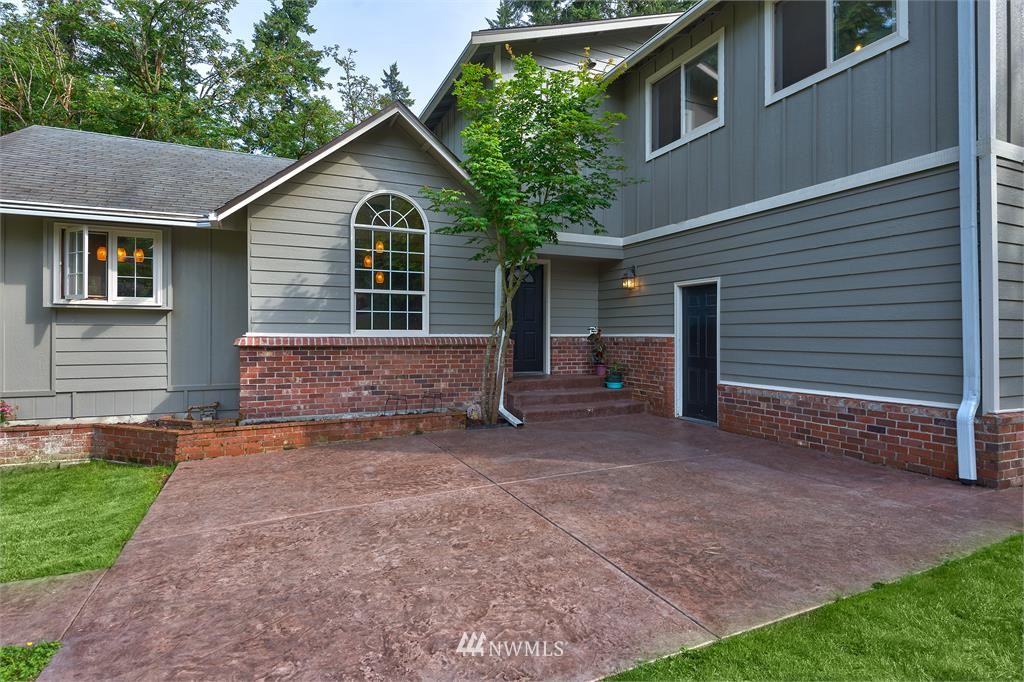 3130 Rocky Point Road Northwest Bremerton, WA 98312 - Photo 4 of 18 Gallery Image 4