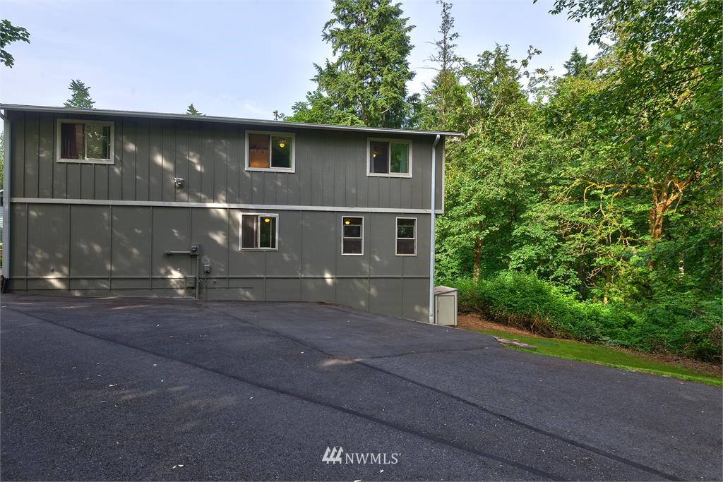 3130 Rocky Point Road Northwest Bremerton, WA 98312 - Photo 5 of 18 Gallery Image 5