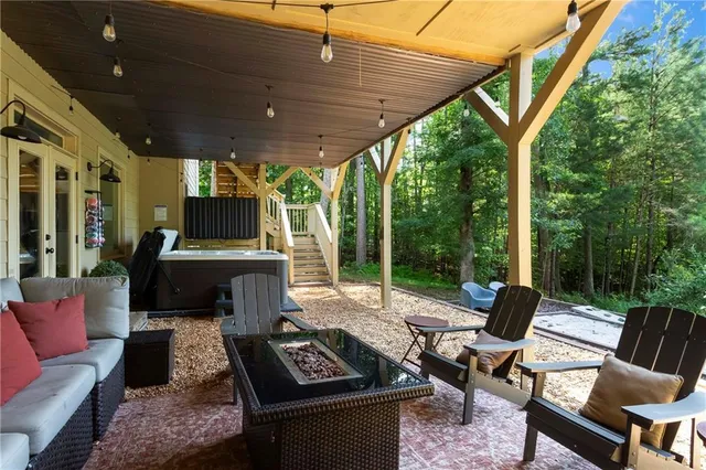 $1,175,000 | 39 Bear Creek Drive, Big Canoe, GA 30143
