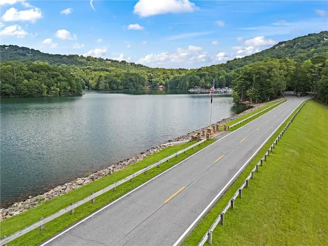 $1,175,000 | 39 Bear Creek Drive, Big Canoe, GA 30143