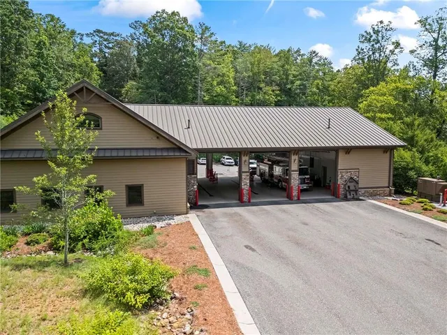 $1,175,000 | 39 Bear Creek Drive, Big Canoe, GA 30143