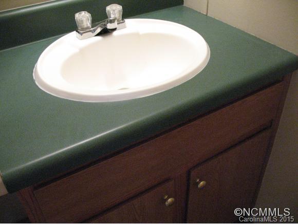 28 Spencer Road Candler, NC 28715 - Photo 14 of 19 Gallery Image 14