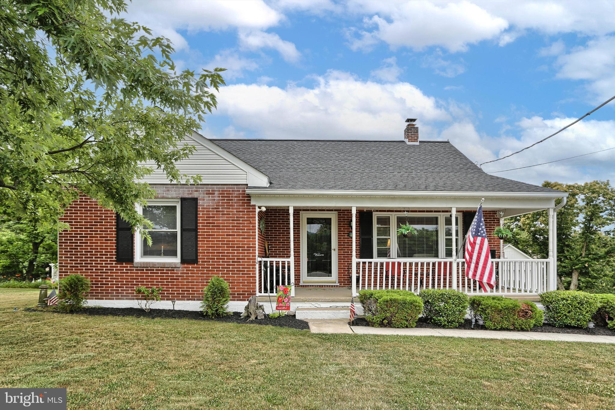 10 Ridge Avenue Carlisle, PA 17013 - Photo 1 of 32 Gallery Image 1