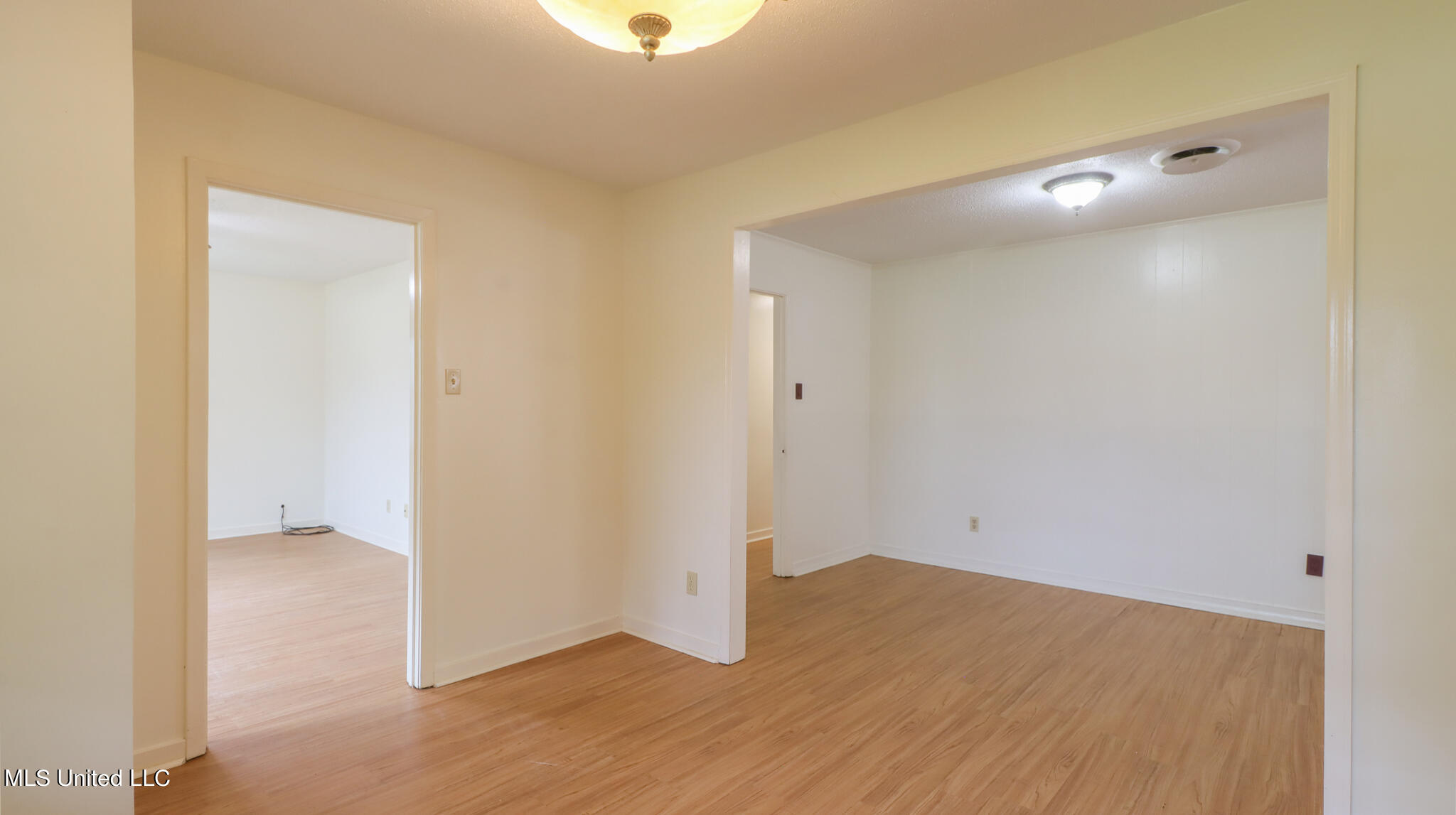 2259 Old Popp's Ferry Road Biloxi, MS 39532 - Photo 13 of 26 Popps Ferry-48020