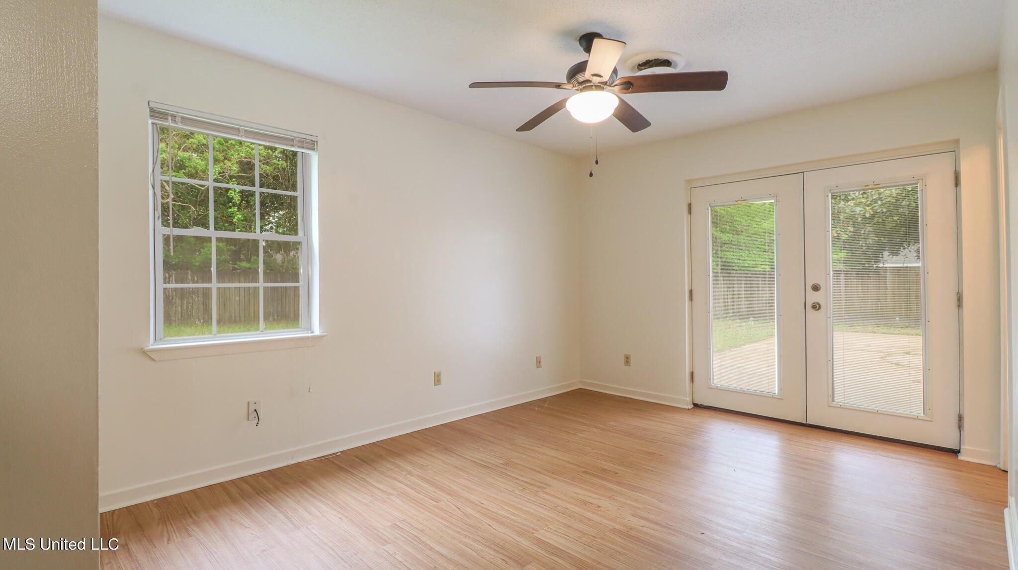 2259 Old Popp's Ferry Road Biloxi, MS 39532 - Photo 22 of 26 Popps Ferry-48033
