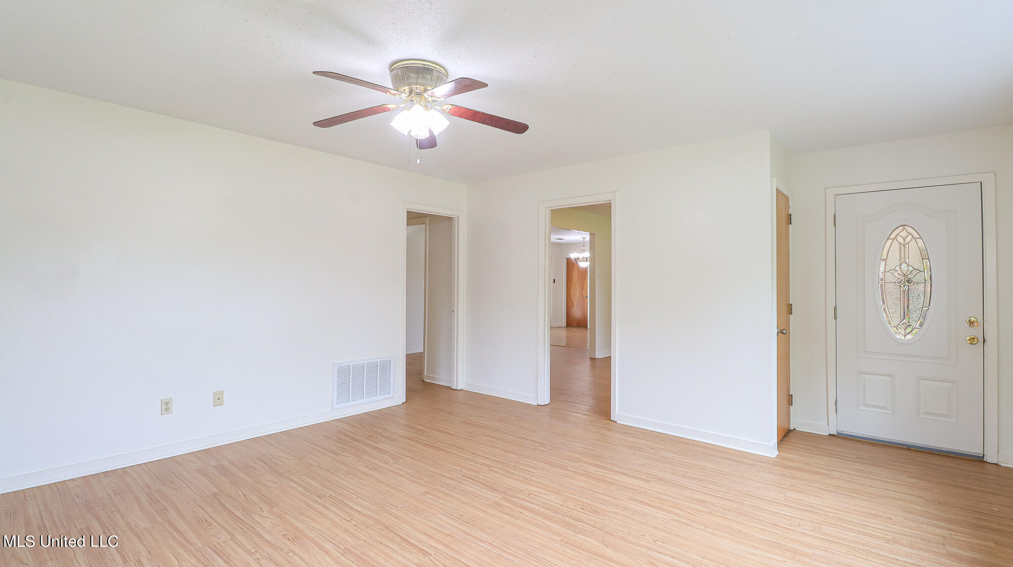 2259 Old Popp's Ferry Road Biloxi, MS 39532 - Photo 6 of 26 Popps Ferry-48006