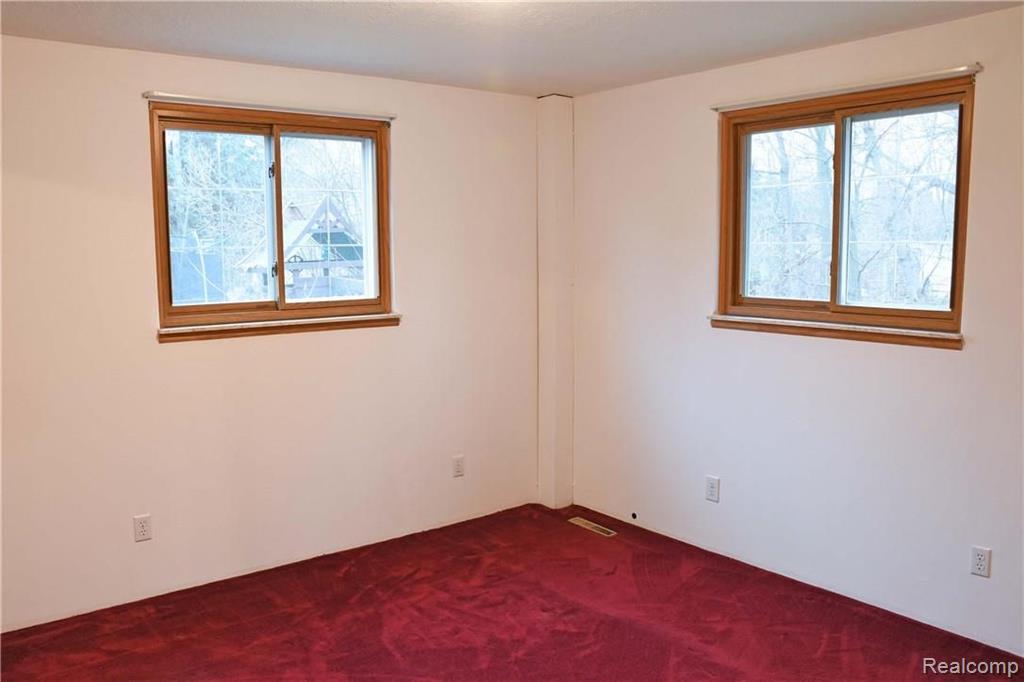 7224 Birchcrest Road Lexington, MI 48450 - Photo 13 of 23