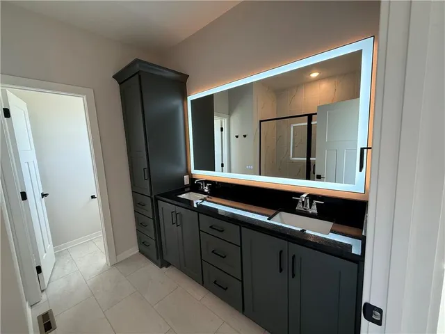 $394,000 | 1329 North Holland Drive, Independence, MO 64056