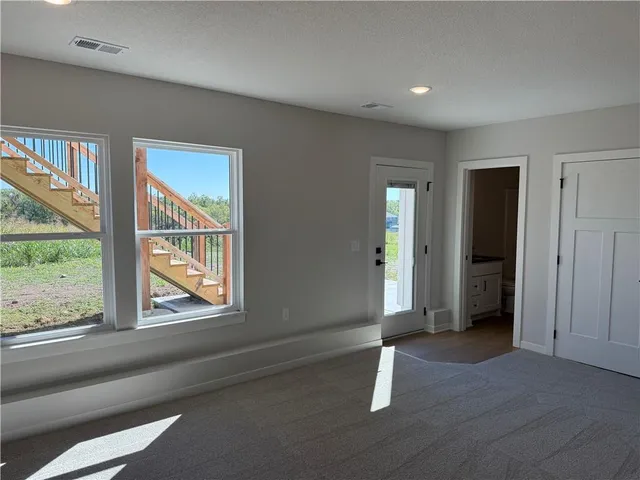 $394,000 | 1329 North Holland Drive, Independence, MO 64056