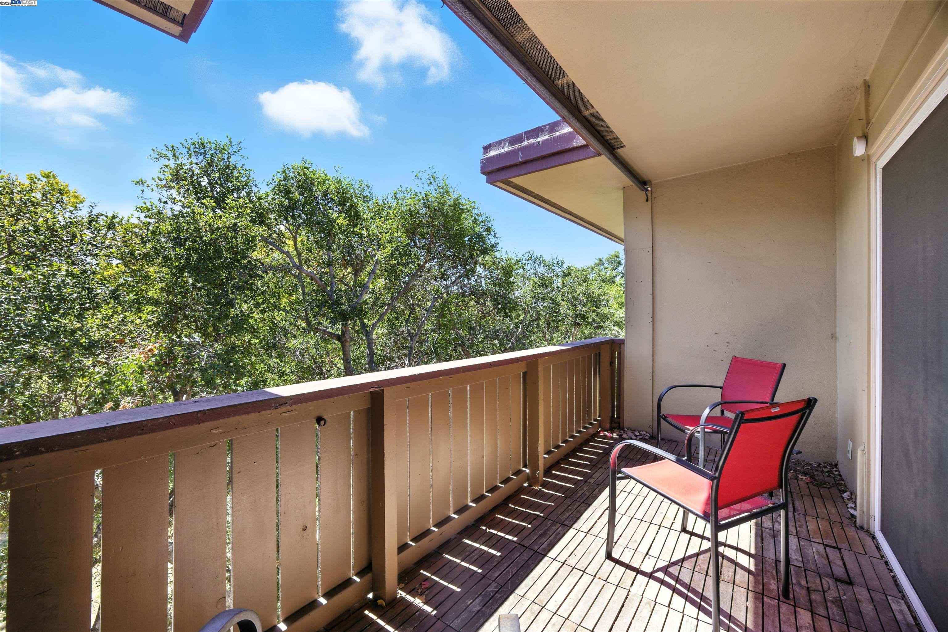 1321 Webster Street, Unit D303 Alameda, CA 94501 - Photo 17 of 23