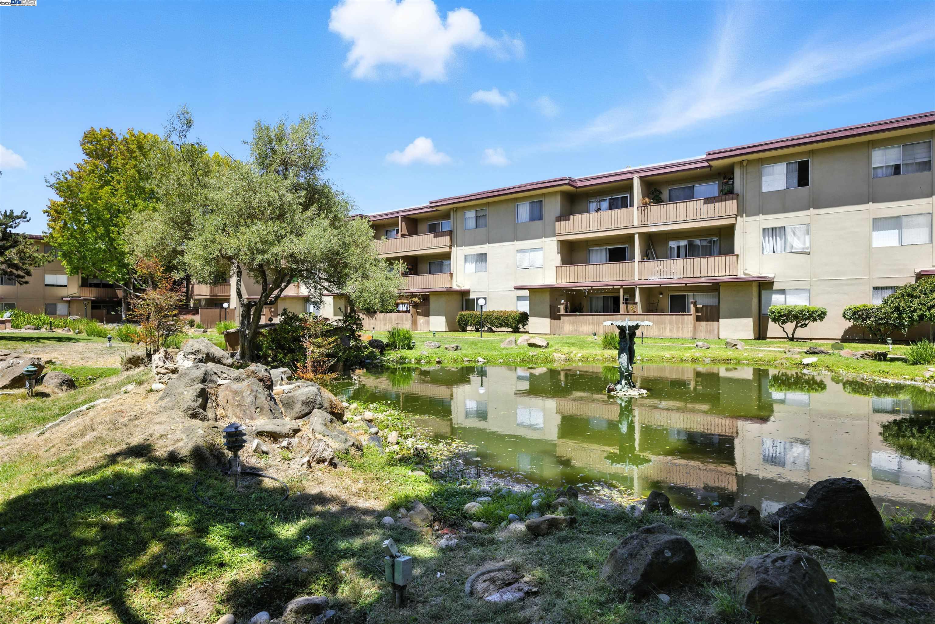 1321 Webster Street, Unit D303 Alameda, CA 94501 - Photo 20 of 23